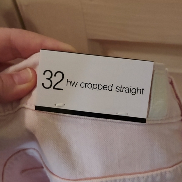 7 For All Mankind High Waist Straight Leg Cropped - Picture 13 of 15